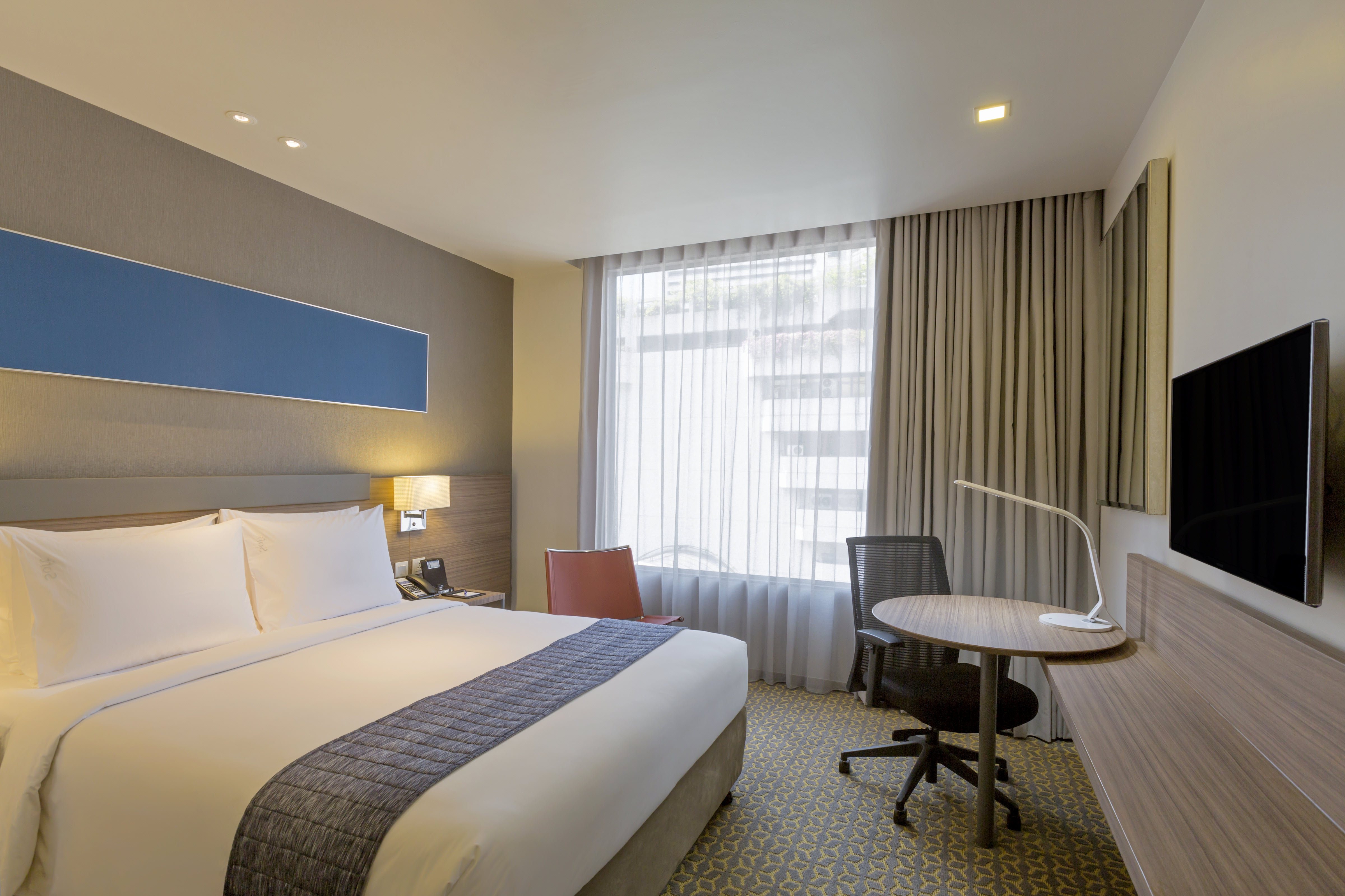 Holiday Inn Express Bangkok Sathorn Bangkok Start From Aed 136 Per Night Price Address Reviews