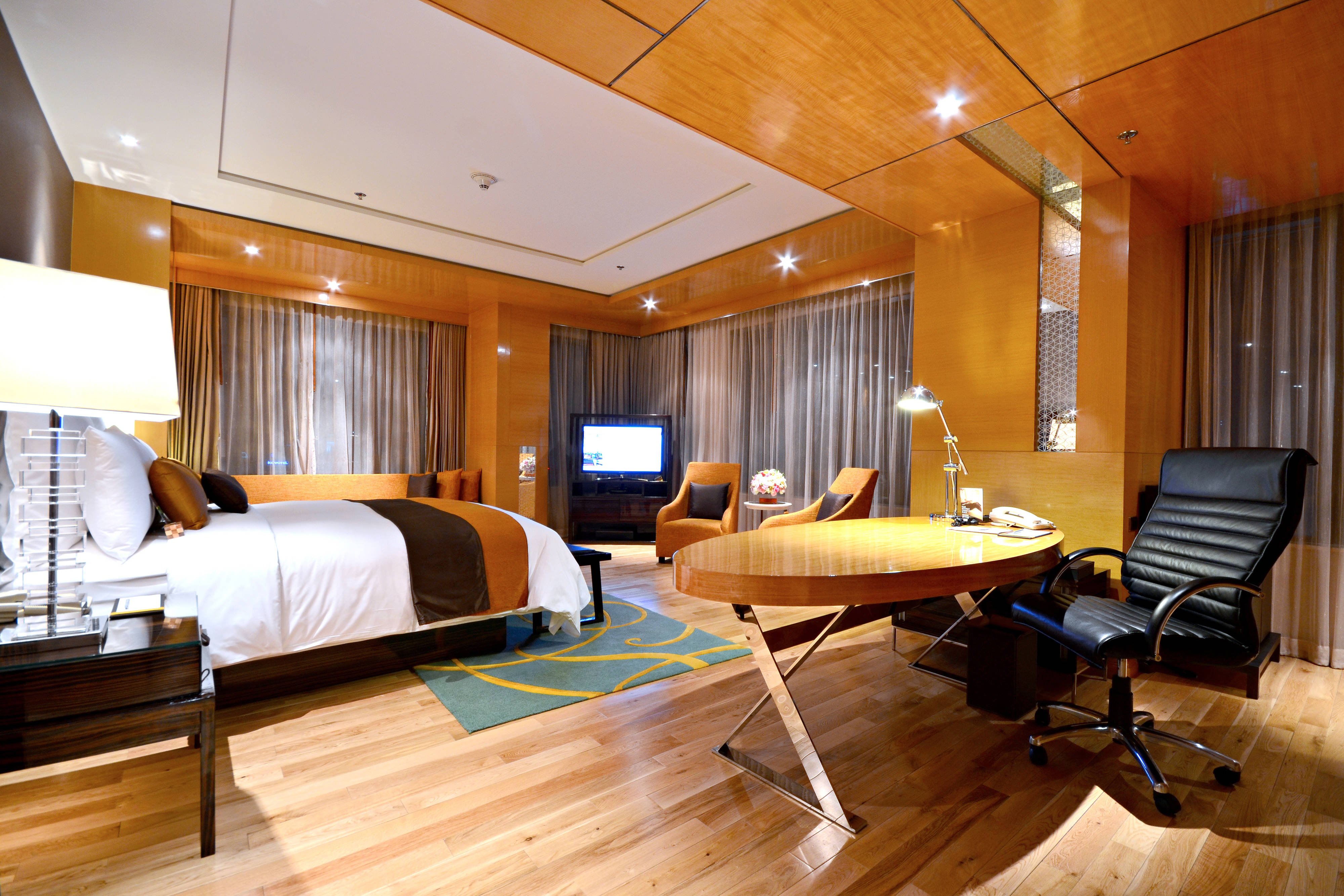 Renaissance Bangkok Ratchaprasong Hotel Bangkok Start From Usd Per Night Price Address Reviews