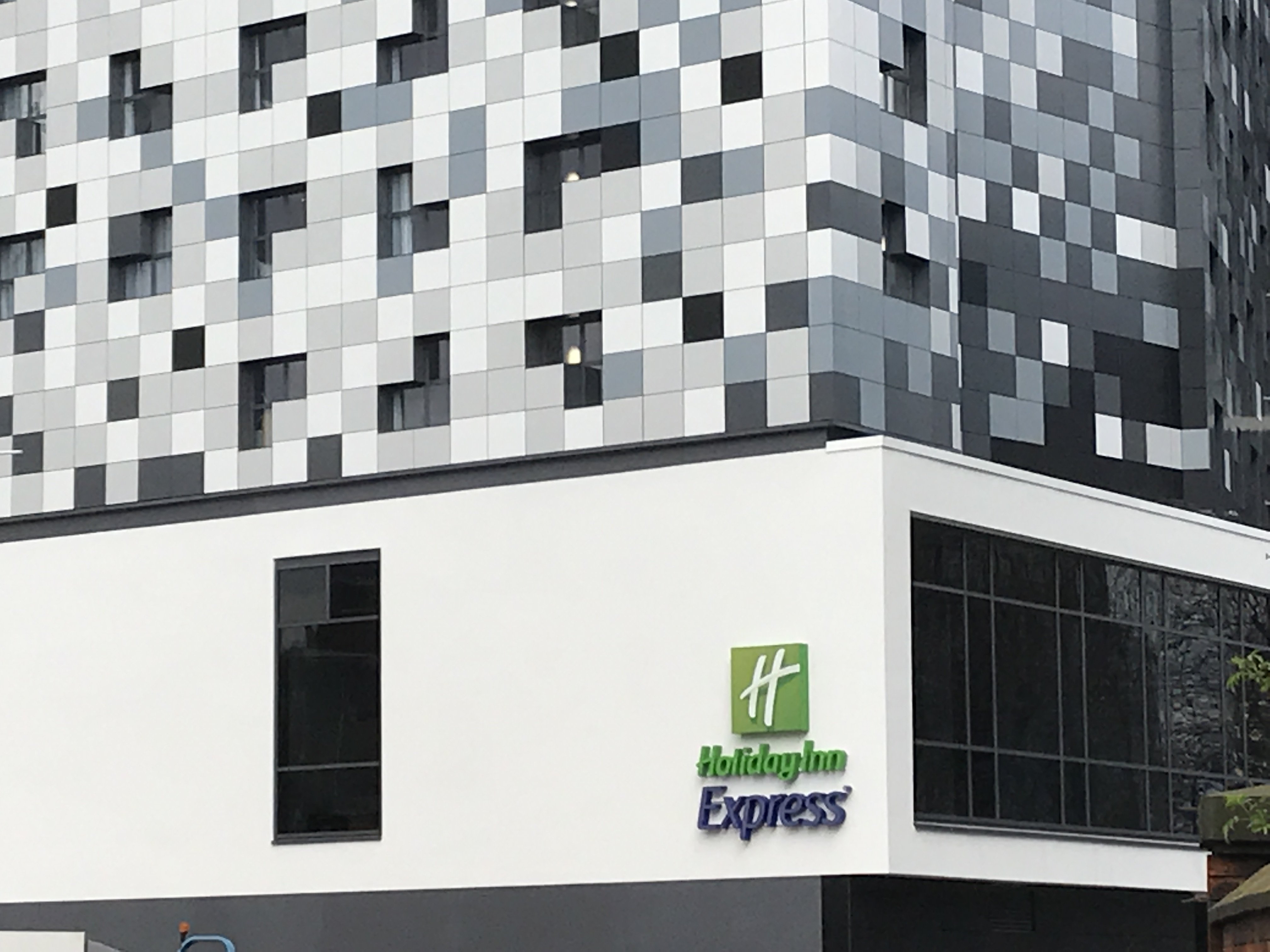 Holiday Inn Express - Birmingham - City Centre, an Ihg Hotel, Birmingham  Start From SGD 98 per night - Price, Address & Reviews